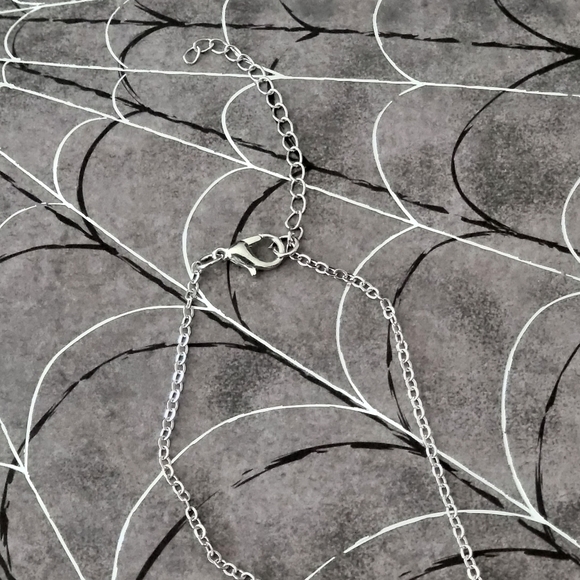 Tarot Card Necklace - Picture 2 of 2